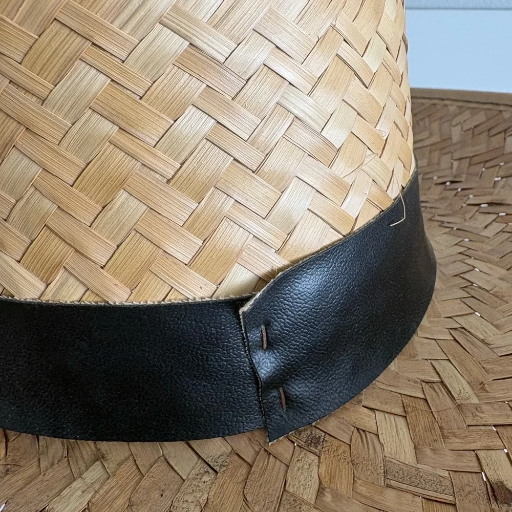 N/A classic woven